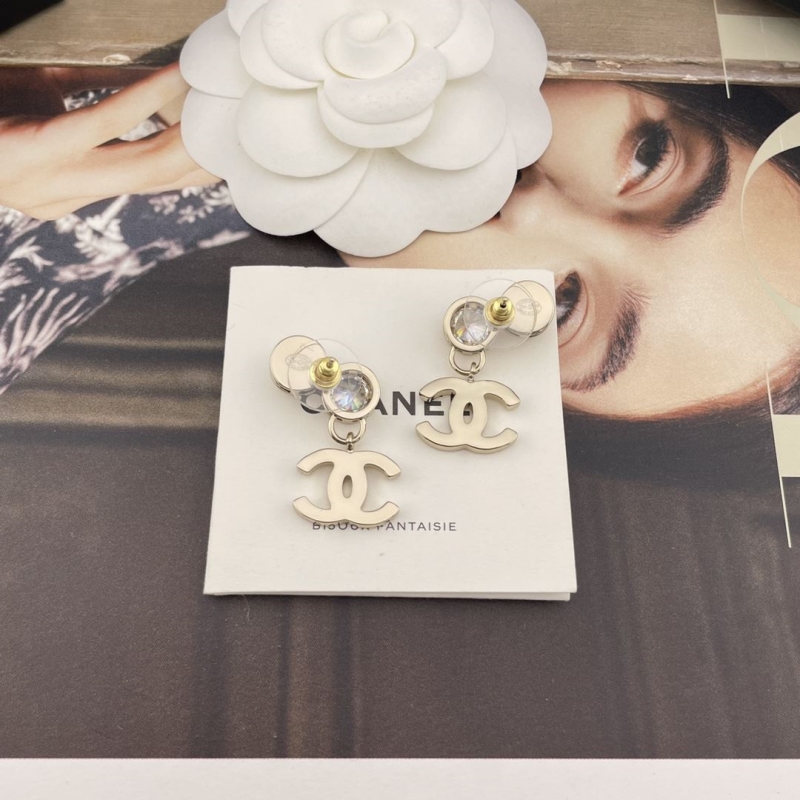 Ch**el earrings